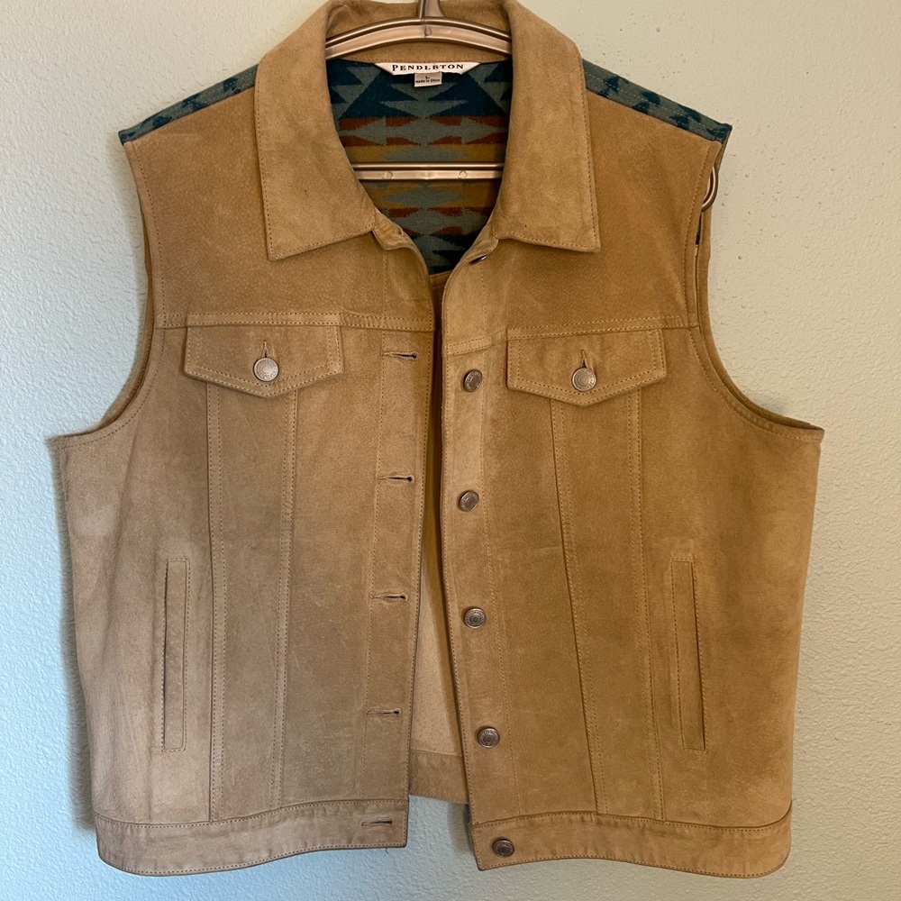 Pendleton Tan Suede Vest with Patterned Interior